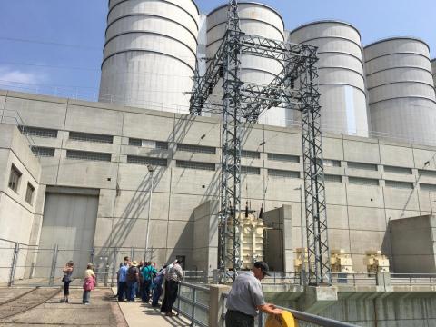 Basin Oahe Dam