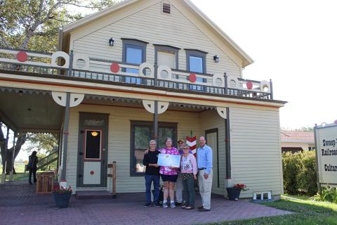 Sweep VanDyke Hotel Receives Operation Round-Up Grant